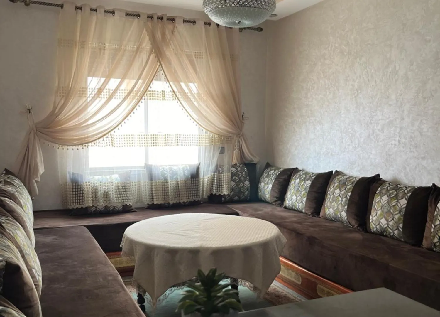 Kontakte von Pearl Appartement